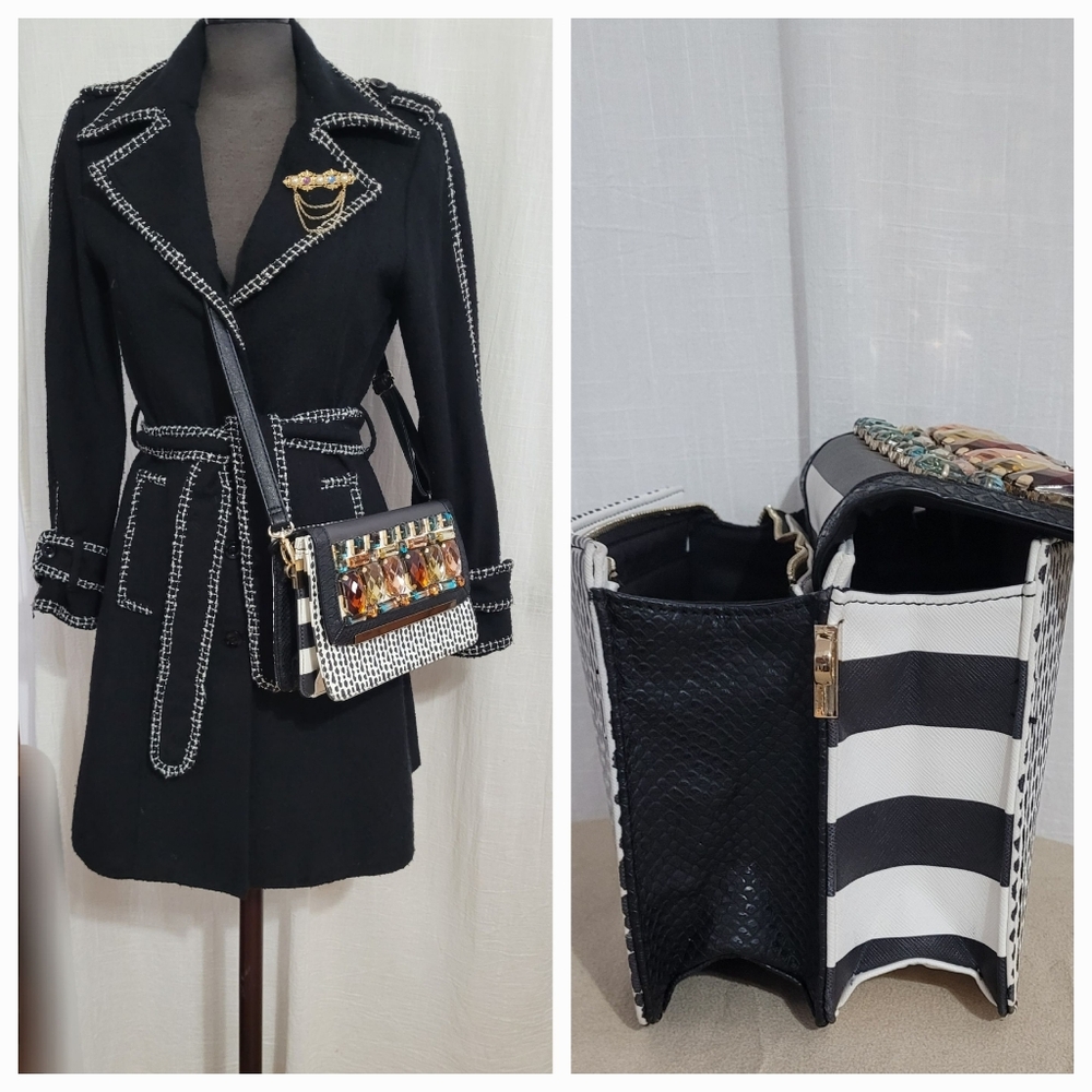 JEWEL Crossbody Bag - Picture 3 of 9